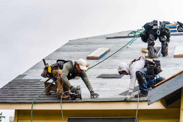Professional Gutter Installation technician working in Washington, ME
